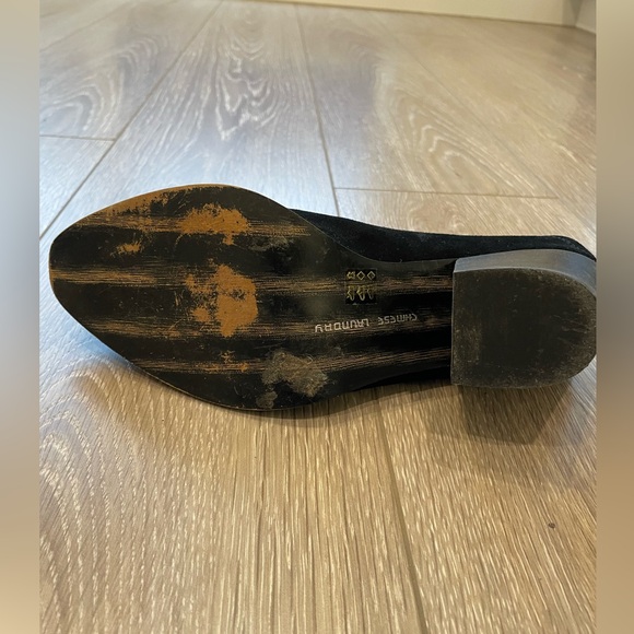 Black suede Chinese Laundry heeled mules - Picture 6 of 10